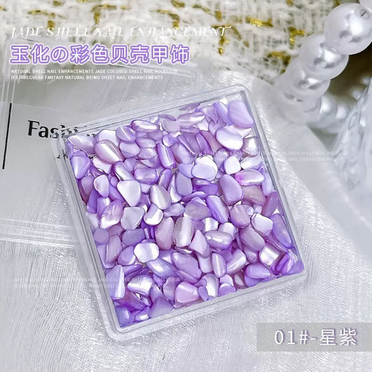 A box of jade-finished shell nail charm