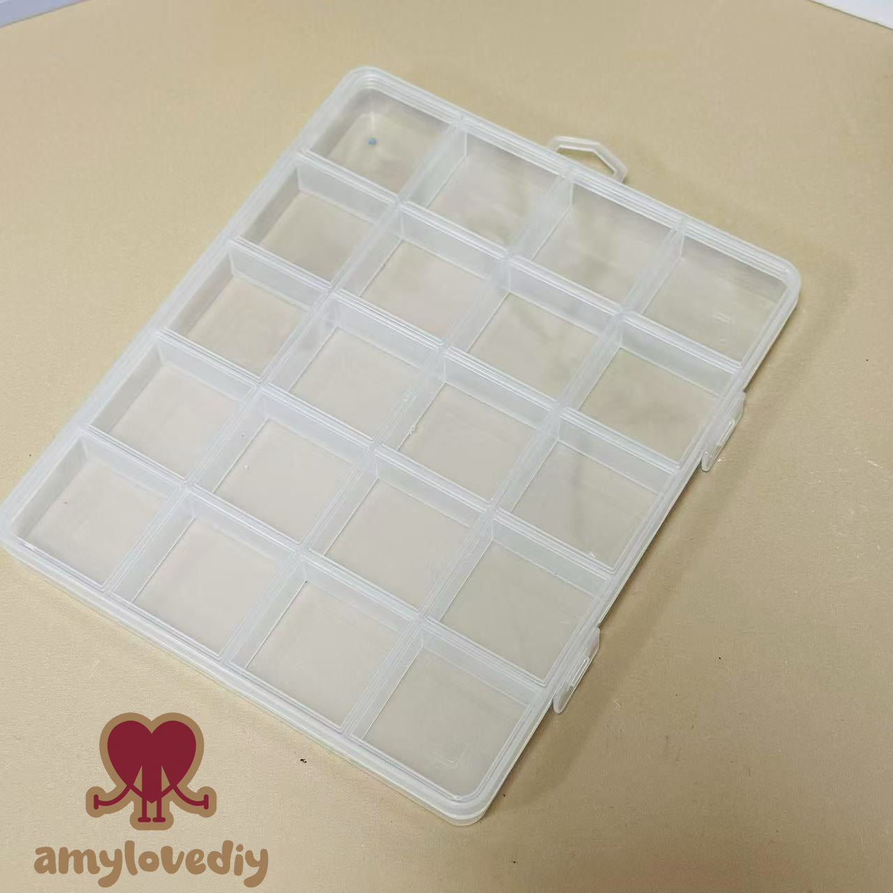 Boxes for organizing mini decorations